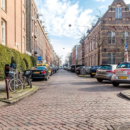 B&B Roeloft Amsterdam فندق مبيت وإفطار 3*